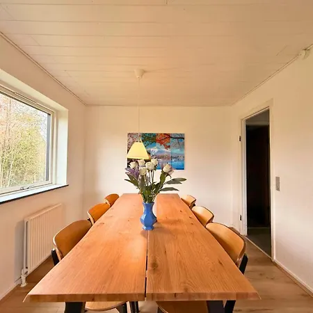 Villa 4 Bedrooms Cozy & Spacious - Lalandia & Puttagrden & Femern