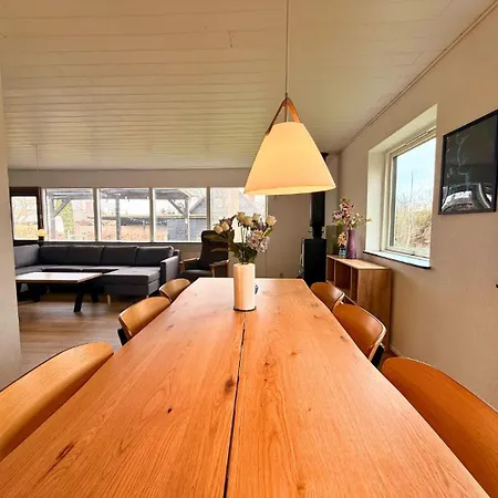 4 Bedrooms Cozy & Spacious - Lalandia & Puttagrden & Femern *